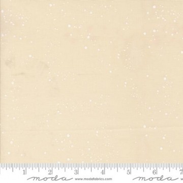 Old World Yuletide Eggshell, 7134